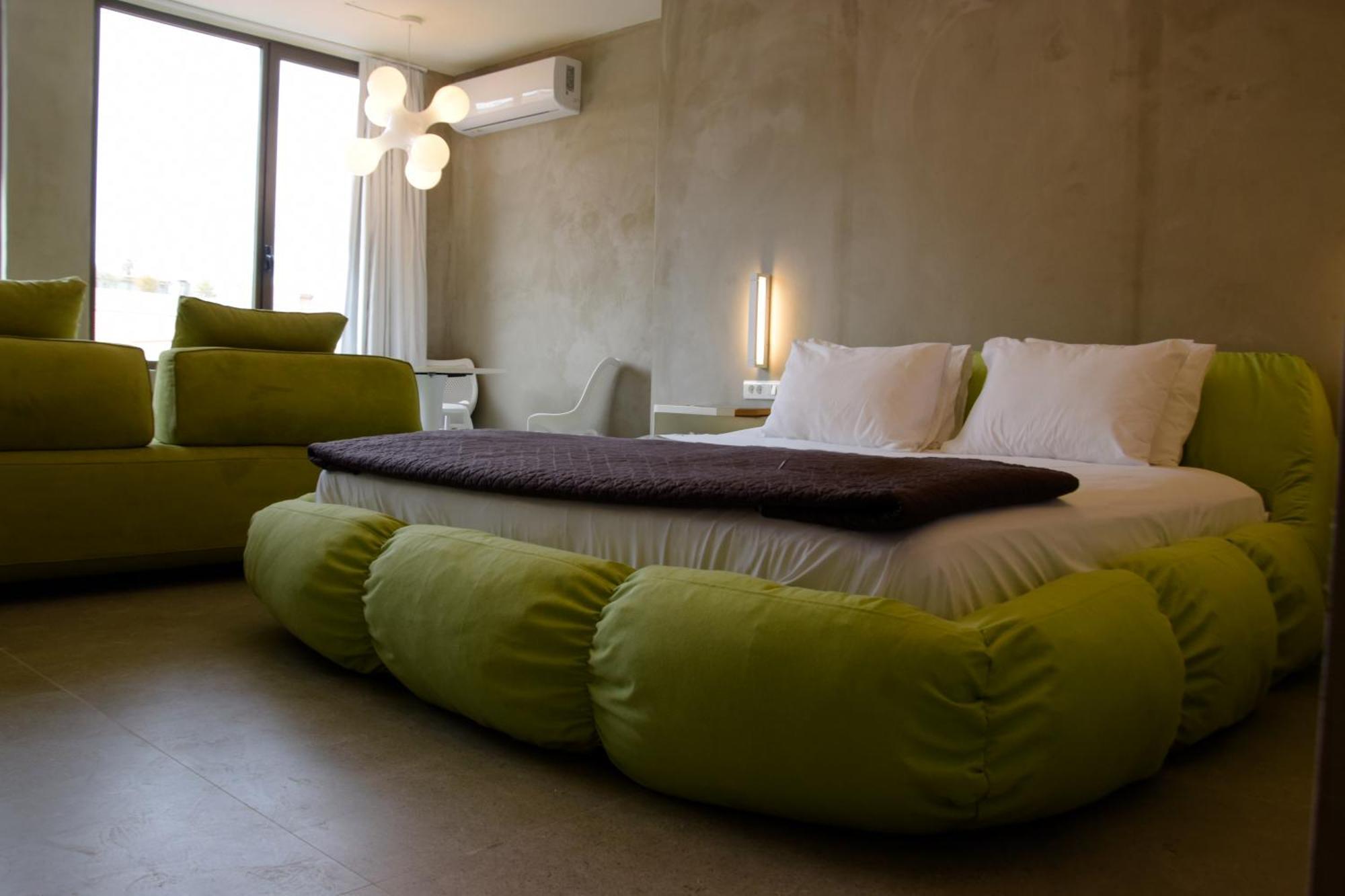 99 Adrianou Apartments เอเธนส์ ภายนอก รูปภาพ