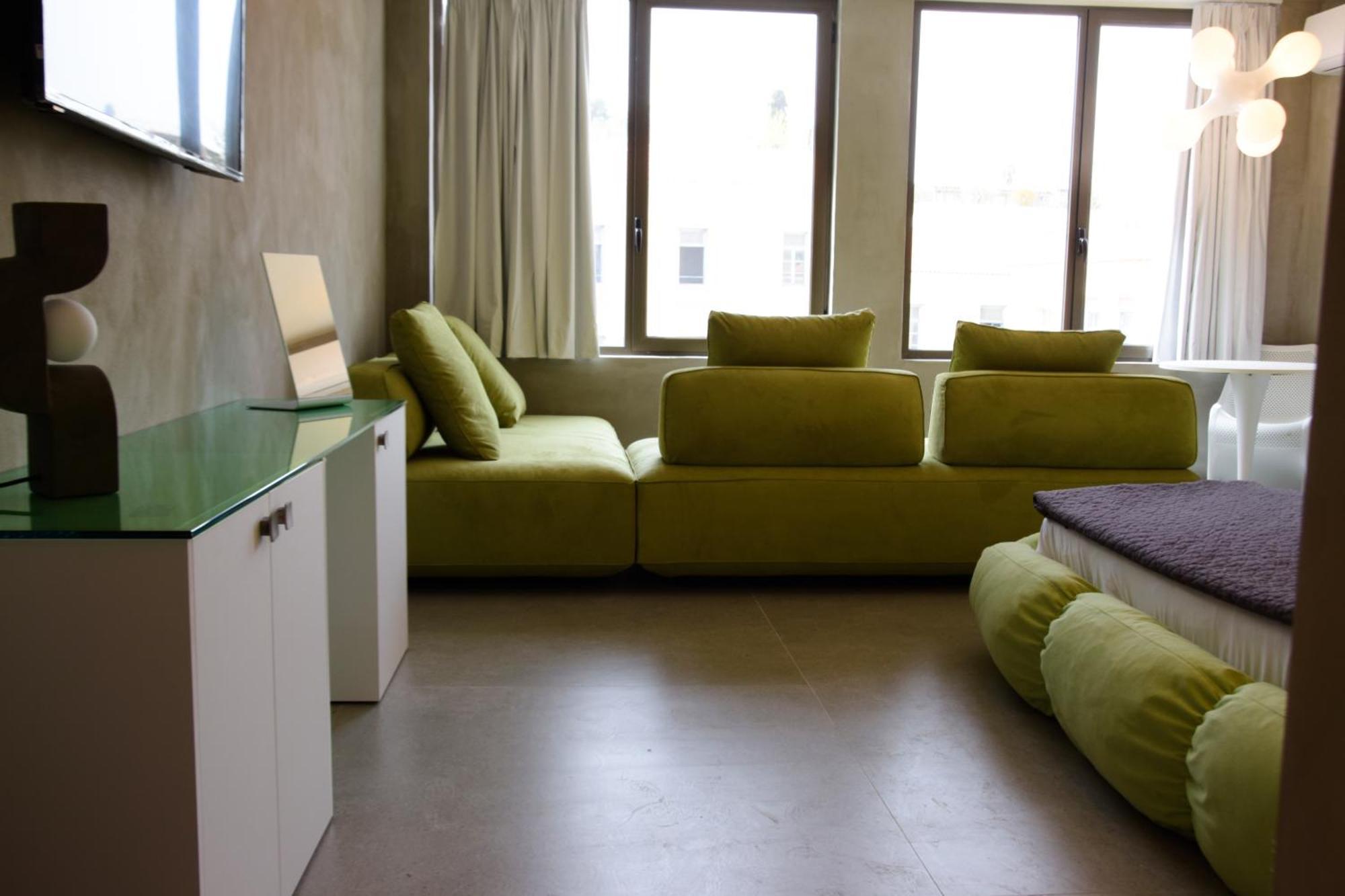 99 Adrianou Apartments เอเธนส์ ภายนอก รูปภาพ